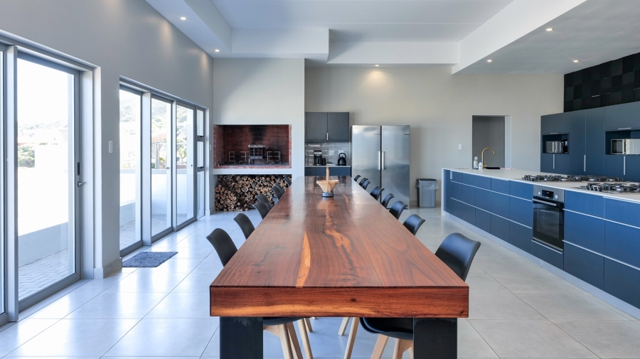 5 Bedroom Property for Sale in Agulhas Western Cape